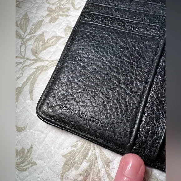 Michael Kors Black Leather Wallet Passport Holder Minimalist Quiet Luxury Travel - Picture 7 of 10